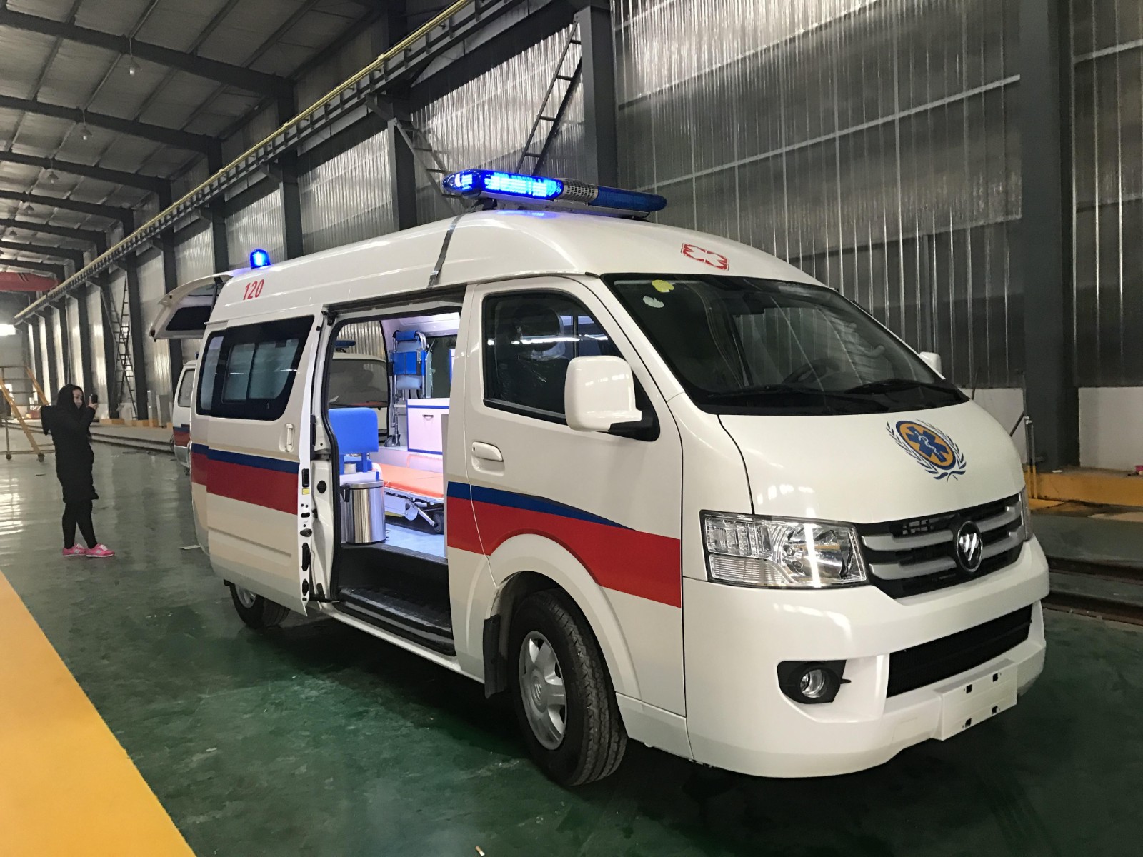 临沭县救护车转院